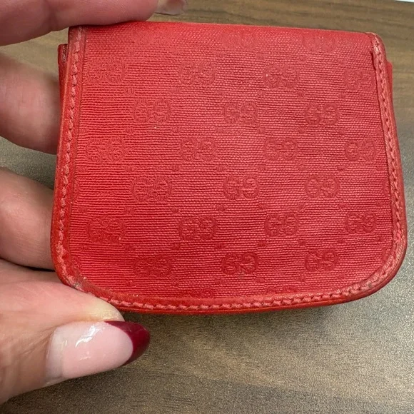 Gucci Red Coin Pouch - Picture 4 of 5